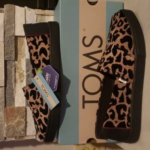 Toms Leopard Slides